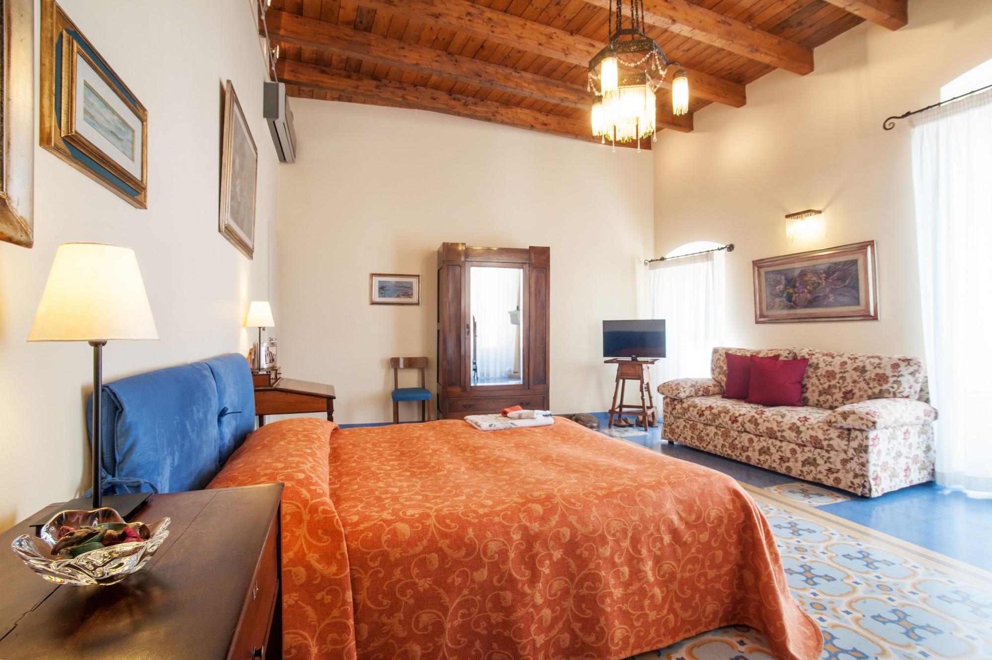 Vinslounge Suite Барлетта Экстерьер фото