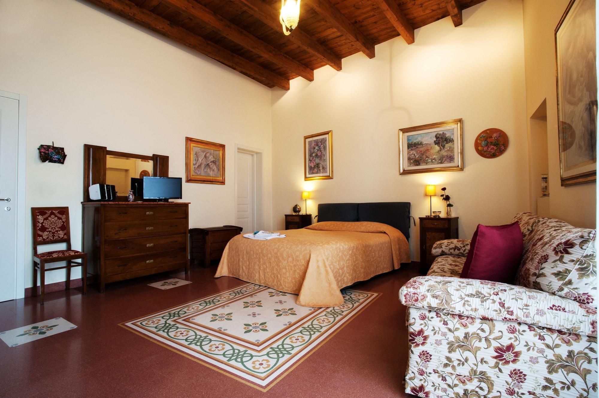 Vinslounge Suite Барлетта Экстерьер фото