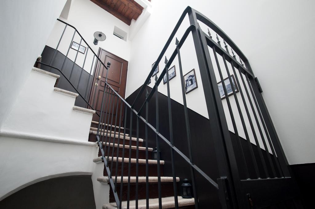 Vinslounge Suite Барлетта Номер фото